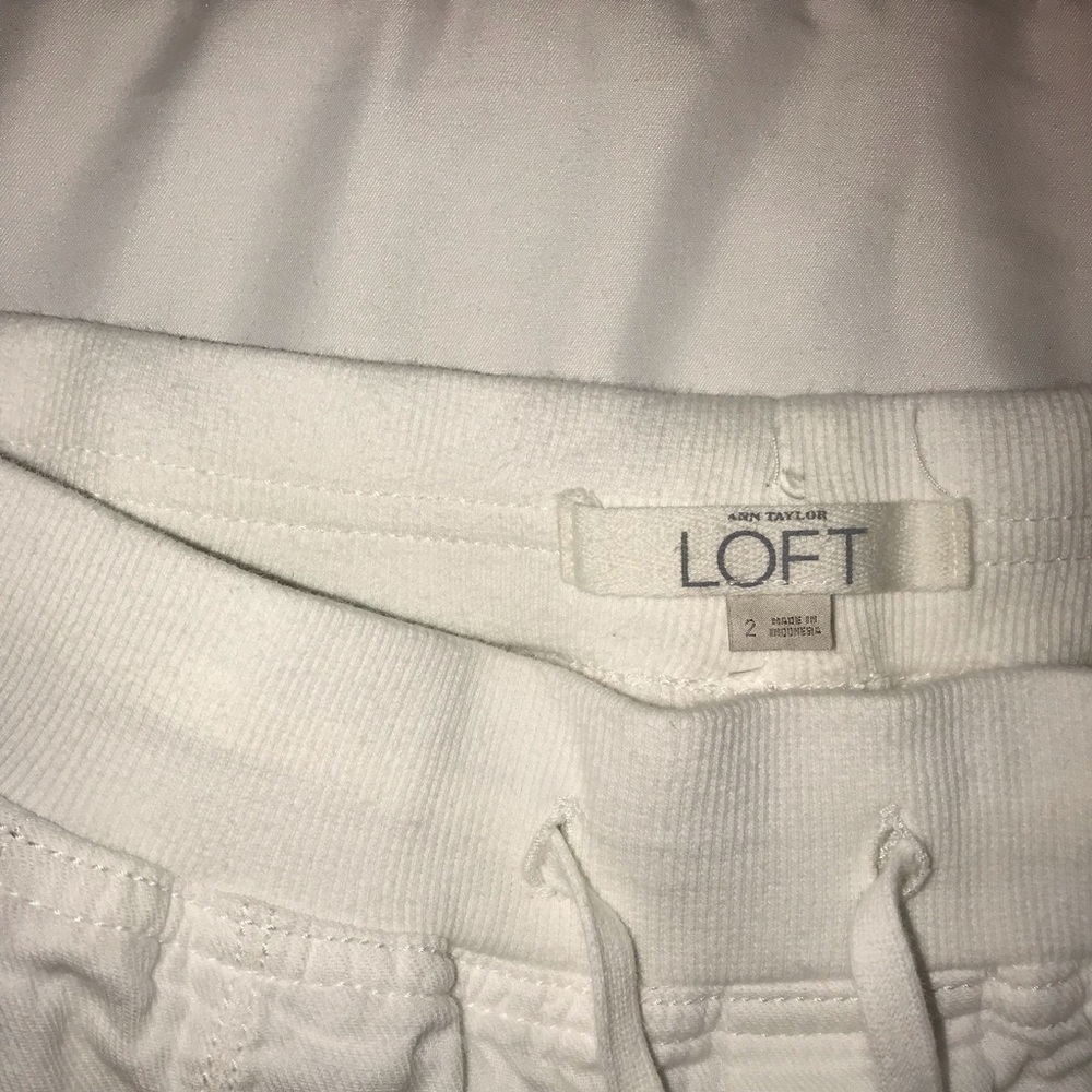 Loft Women’s white shorts